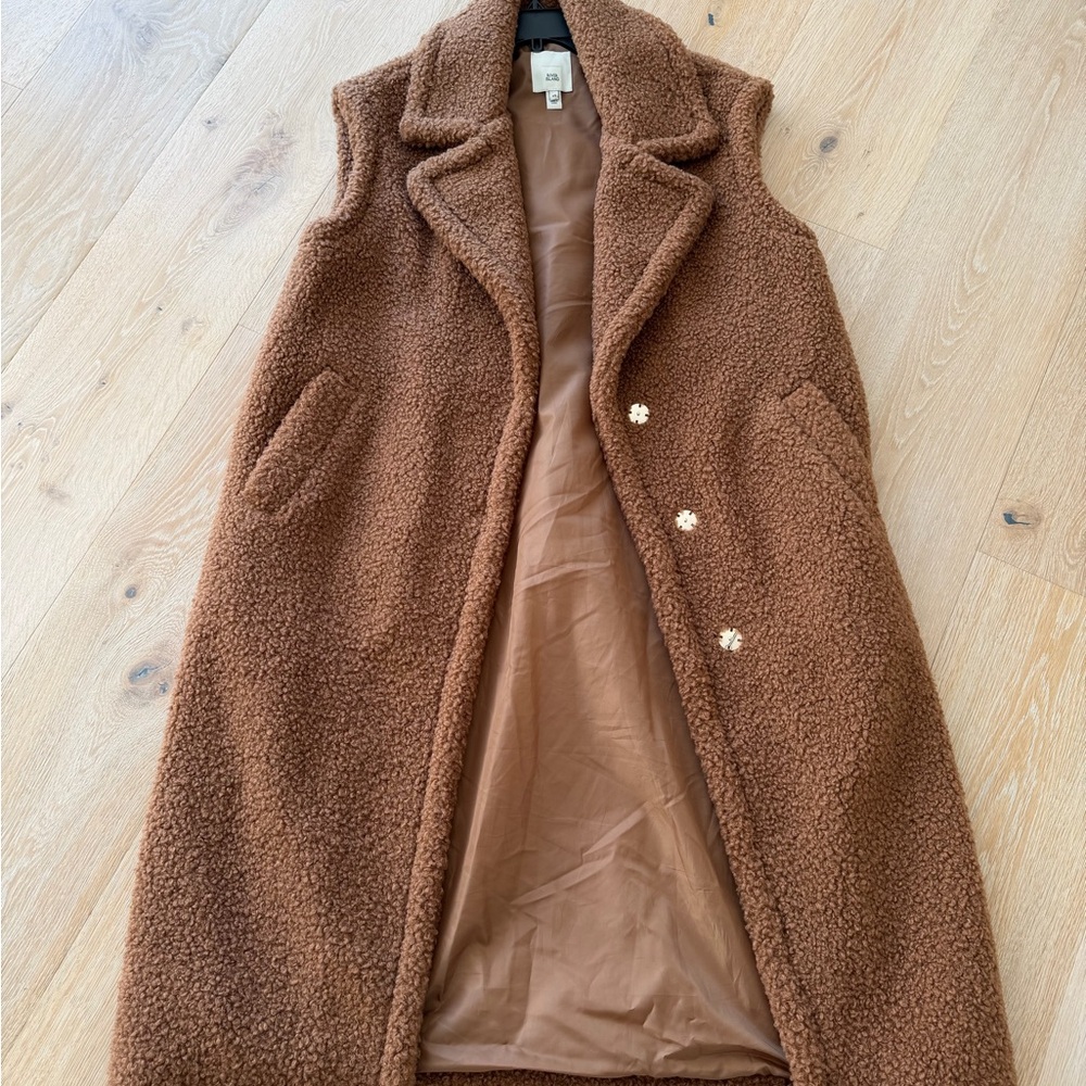 River Island Long Boxy Faux Shearling Vest - Brown / XS